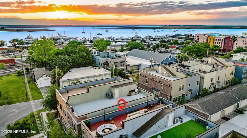 217 Beech St, Fernandina Beach, FL 32034