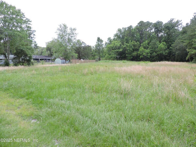 100 El Dorado Dr, Green Cove Springs, FL 32043