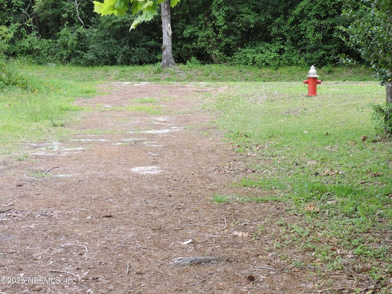 100 El Dorado Dr, Green Cove Springs, FL 32043