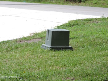 100 El Dorado Dr, Green Cove Springs, FL 32043