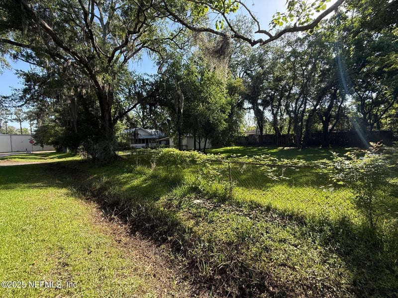 5664 Doolittle Rd, Jacksonville, FL 32254