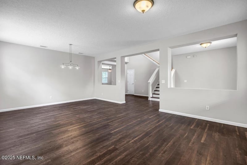 12283 Cardinal Creek Dr, Jacksonville, FL 32218