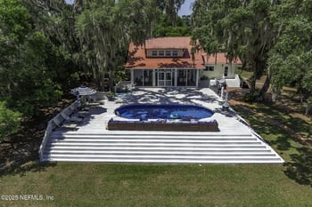 561 Lakeview Dr, Keystone Heights, FL 32656