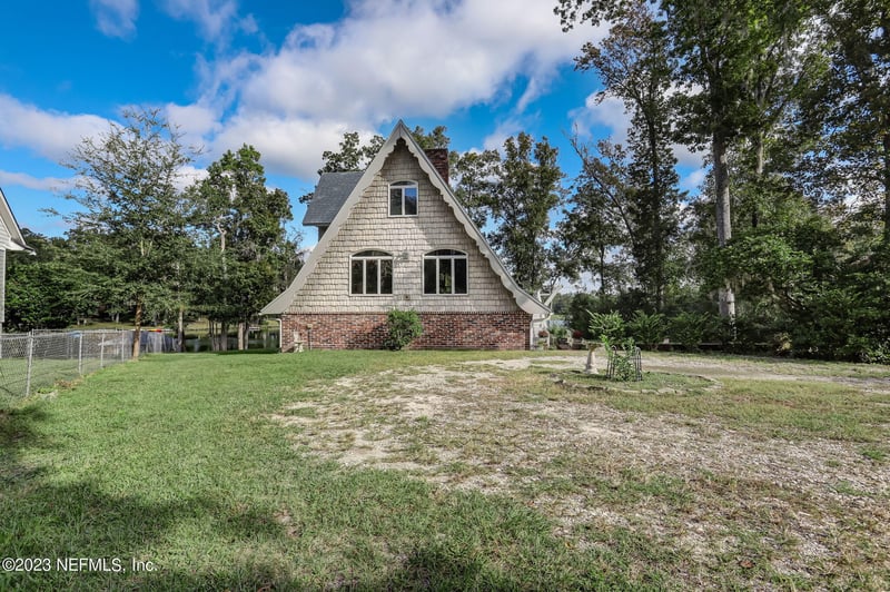 1099 Lake Asbury Dr, Green Cove Springs, FL 32043