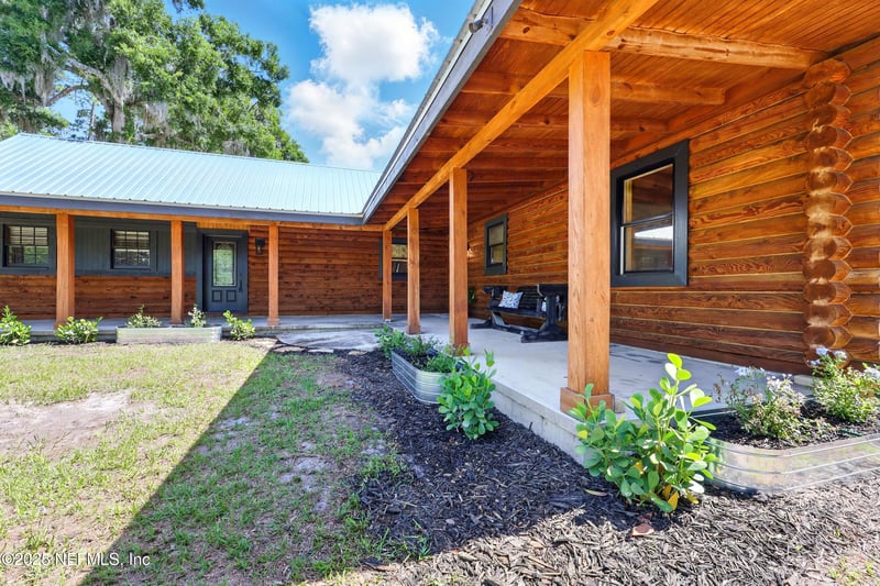 360 Alabama Ave, Palatka, FL 32177