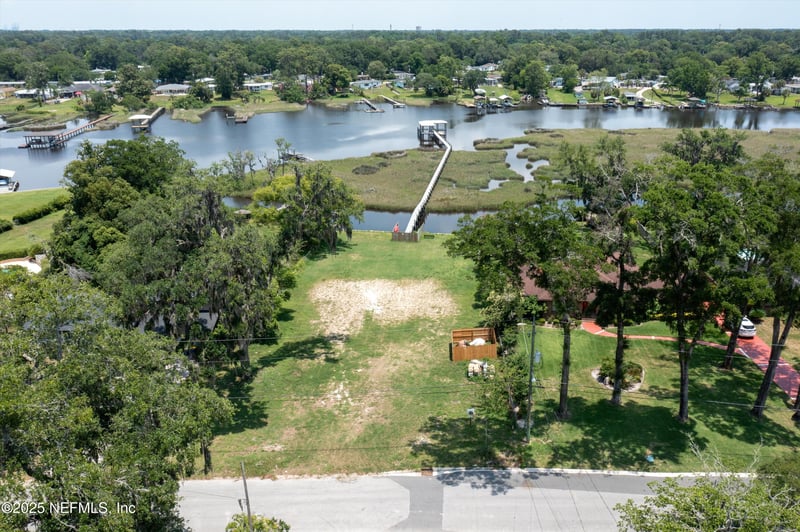 6221 Kellow Dr, Jacksonville, FL 32216