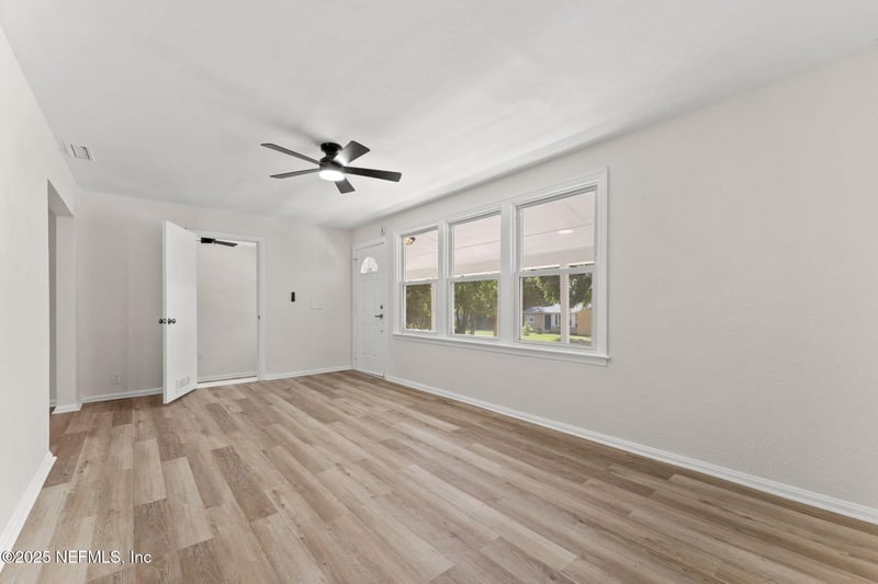 855 Cornwallis Dr, Jacksonville, FL 32208