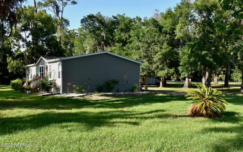 500 Georgetown Shortcut Rd, Crescent City, FL 32112