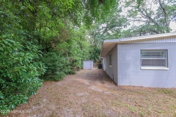 6351 Fabian Dr, Jacksonville, FL 32210