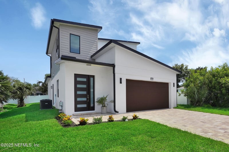 156 Capri Dr, Ormond Beach, FL 32176