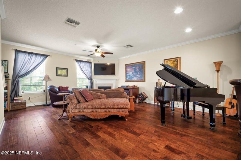 4316 Ellipse Dr, Jacksonville, FL 32246