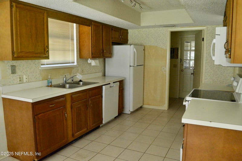 2235 Hunterwood Ct, Jacksonville, FL 32225