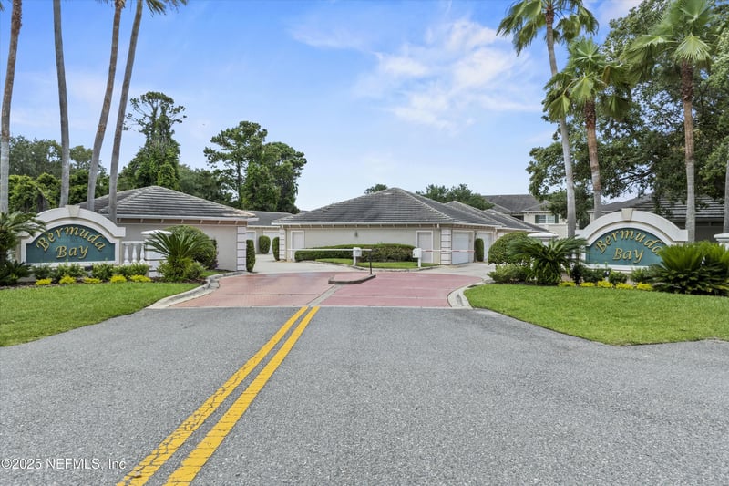 100 Bermuda Bay Cir #104, Ponte Vedra Beach, FL 32082
