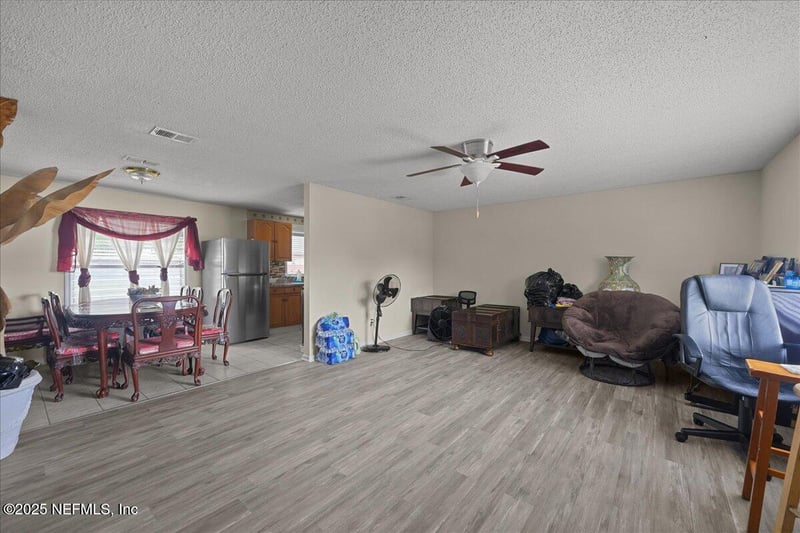 2216 Mindanao Dr, Jacksonville, FL 32246