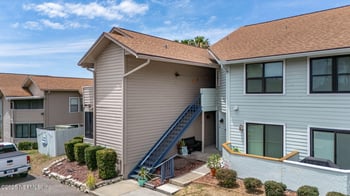 118 Governor St #208, Green Cove Springs, FL 32043