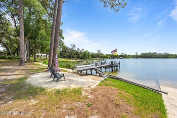 106 Carter Whittaker Ln, Pomona Park, FL 32181