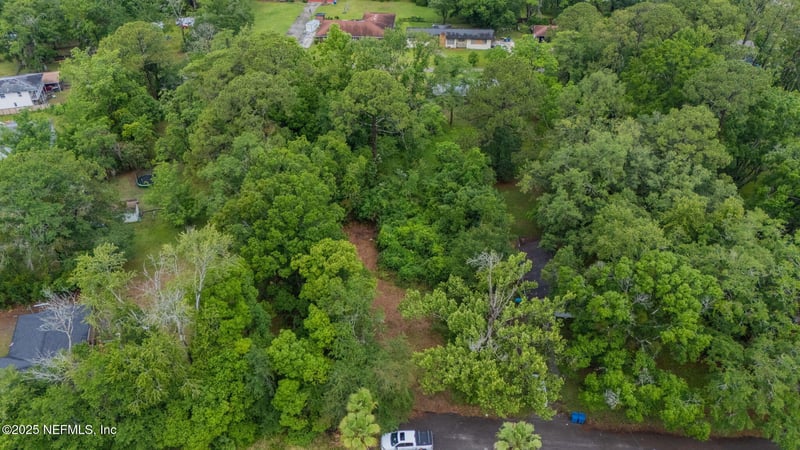 1933 Lentie Rd, Jacksonville, FL 32209