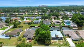 44 Comanche Ct, Palm Coast, FL 32137