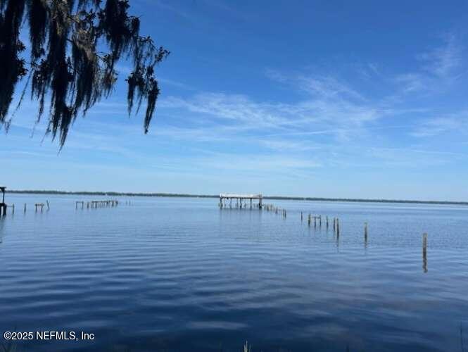 1037 Cr 13 , St Augustine, FL 32092