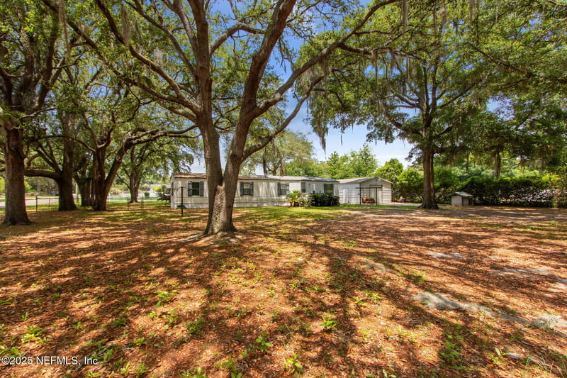 2577 Water Bluff Dr, Jacksonville, FL 32218