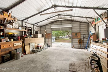 2577 Water Bluff Dr, Jacksonville, FL 32218