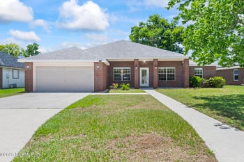 3174 Highland Grove Dr, Orange Park, FL 32065