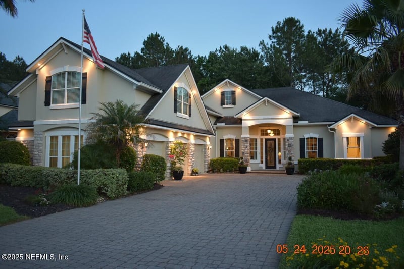 204 Stonewell Dr, St Johns, FL 32259