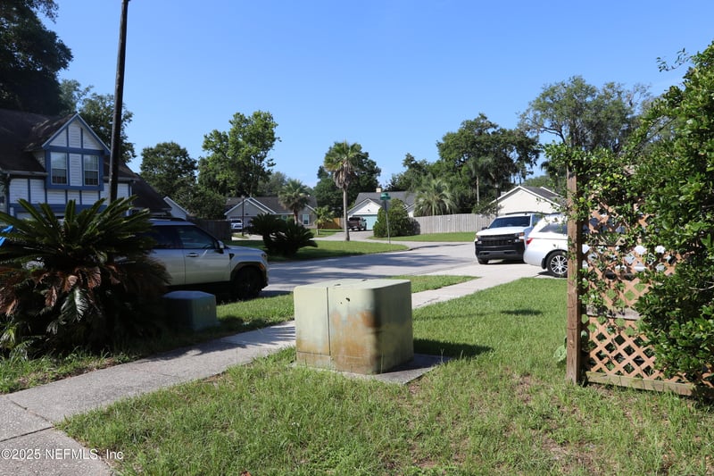 12785 Serenade Cir, Jacksonville, FL 32225