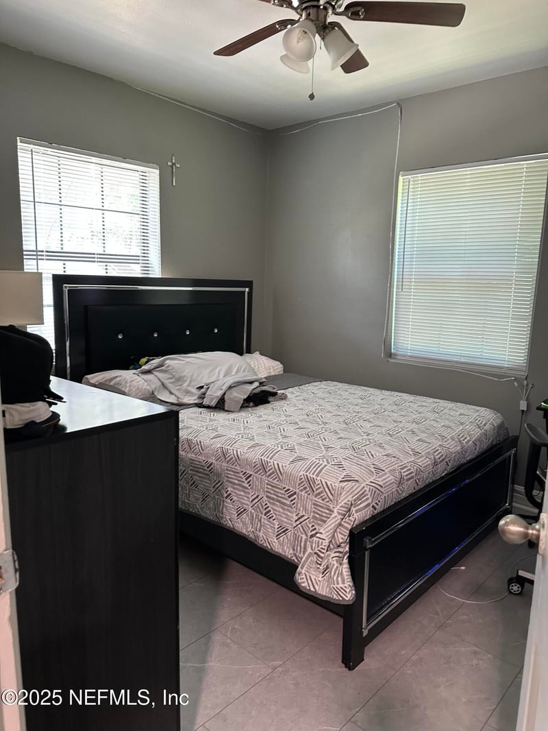 4040 Shasta Dr, Jacksonville, FL 32207