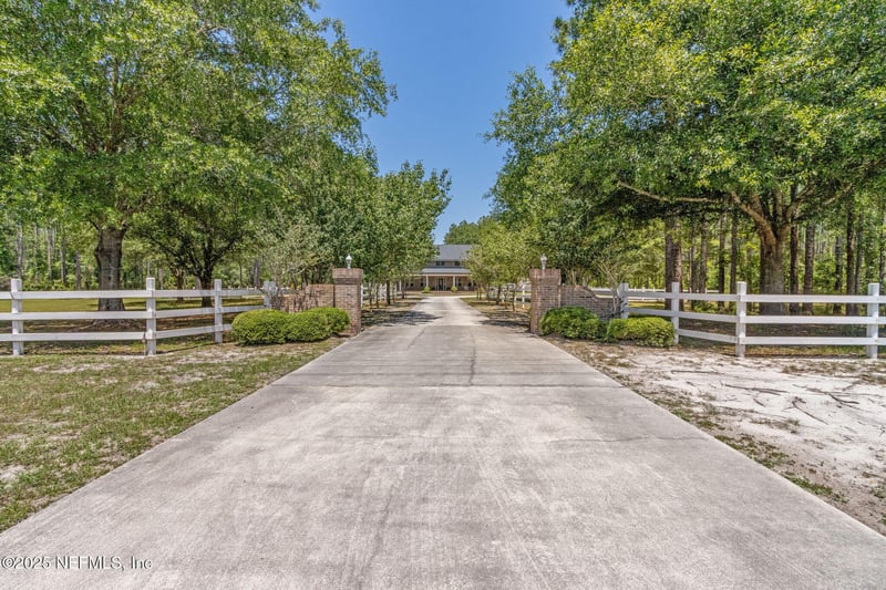 4632 Co Rd 108, Hilliard, FL 32046