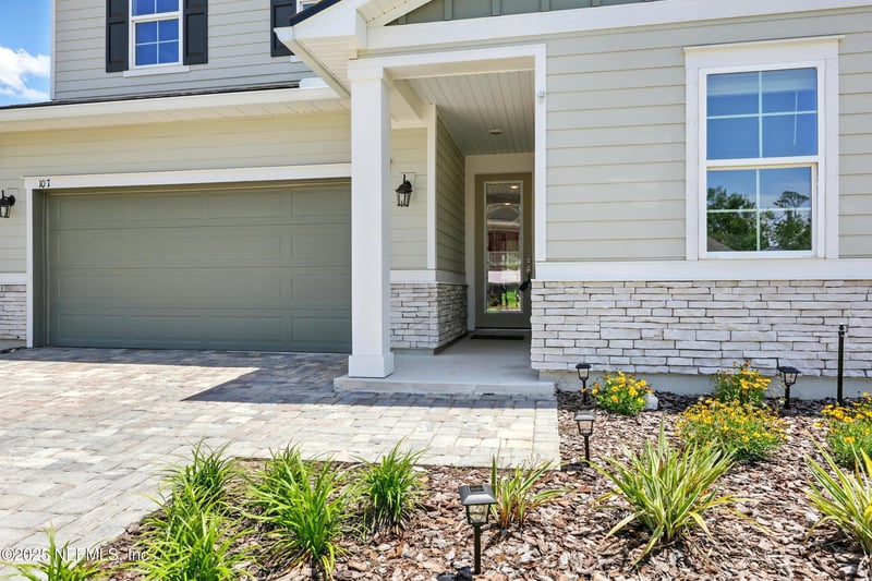 107 Seasons Ct, St Augustine, FL 32092