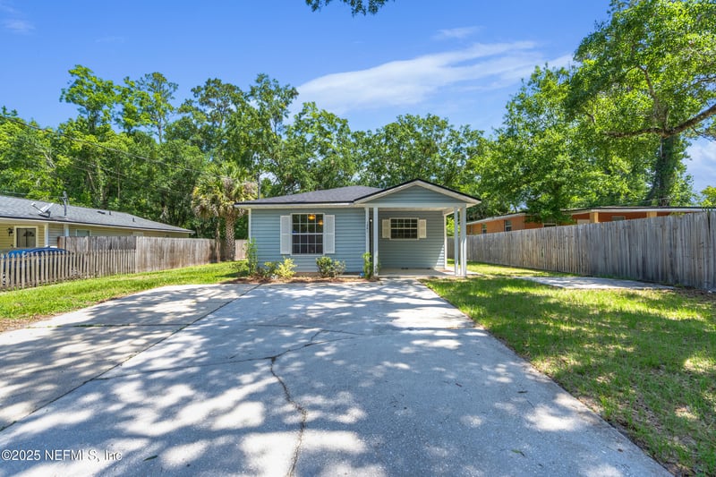 1961 Spring Drive Rd, Jacksonville, FL 32209