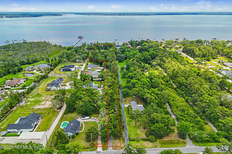 4661 Raggedy Point Rd, Fleming Island, FL 32003