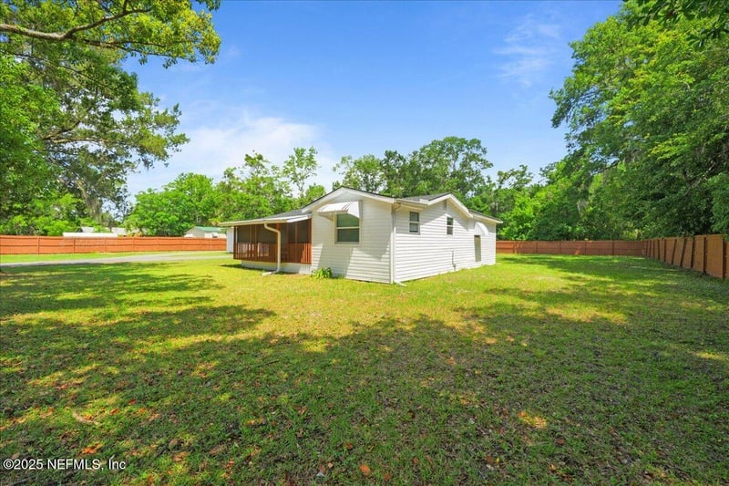 381 Bird Rd, Jacksonville, FL 32218