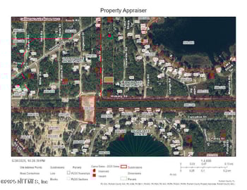 900 Oak Dr, Interlachen, FL 32148