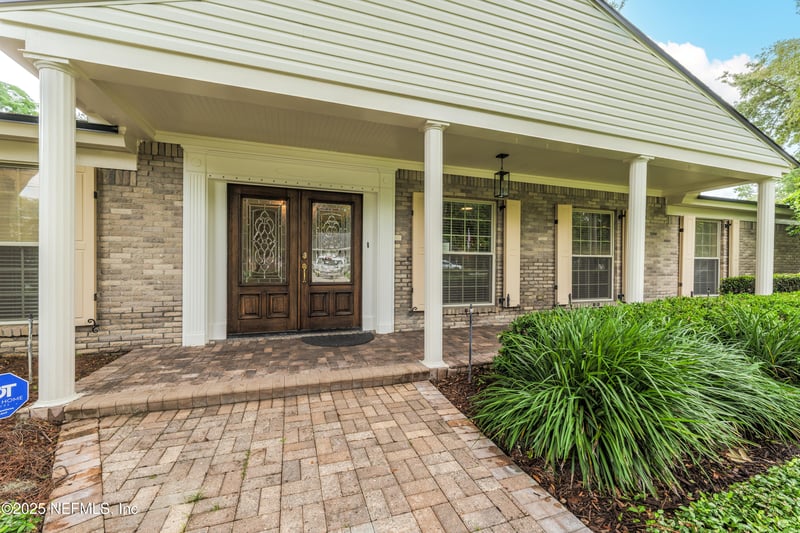 8691 San Servera Dr, Jacksonville, FL 32217