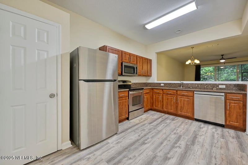 7546 Scarlet Ibis Ln, Jacksonville, FL 32256