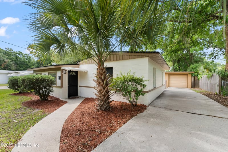 3620 Calla Dr, Jacksonville, FL 32207