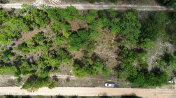 188 Highland Dr, Hawthorne, FL 32640