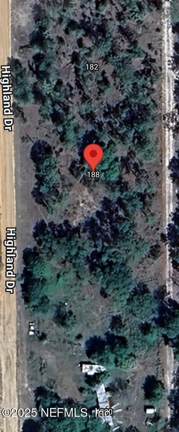 188 Highland Dr, Hawthorne, FL 32640