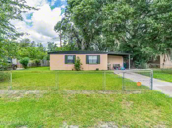 10416 Keuka Dr, Jacksonville, FL 32218