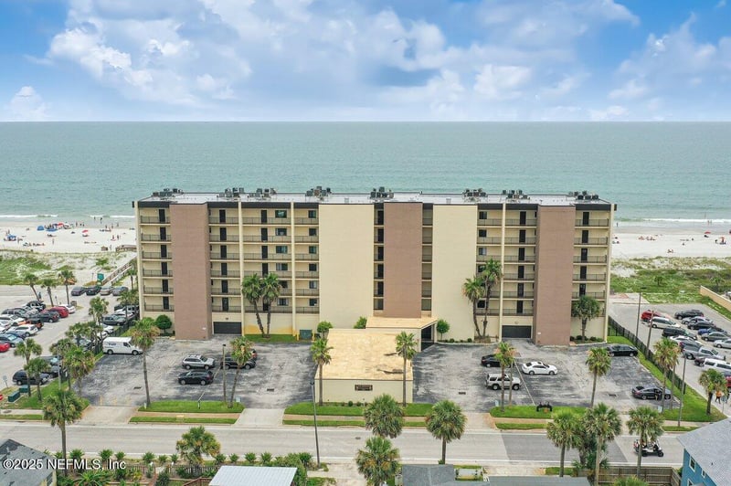 601 1st St #4H, Jacksonville Beach, FL 32250