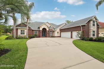 182 Malley Cove Ln, Fleming Island, FL 32003