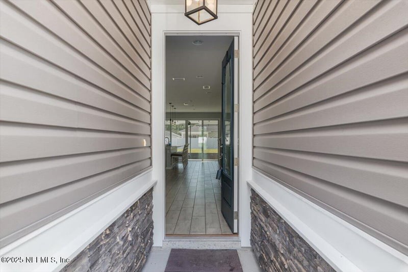 6377 Blakely Dr, Jacksonville, FL 32222