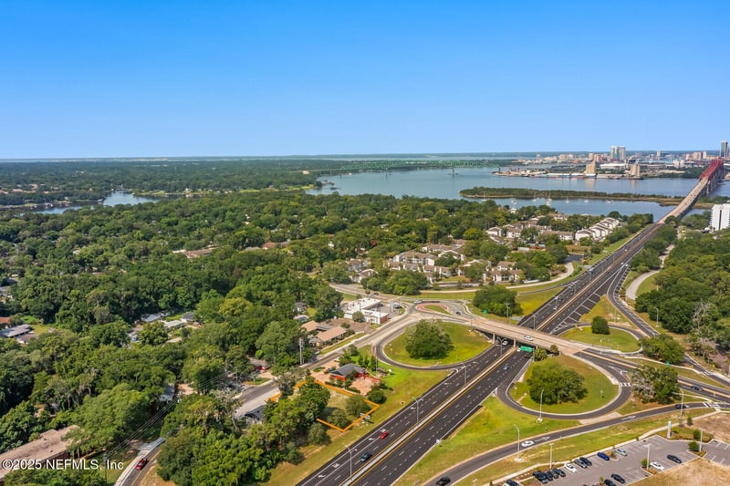 5665 Colcord Ave, Jacksonville, FL 32211