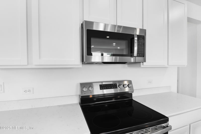 6975 Mirage St, Jacksonville, FL 32244