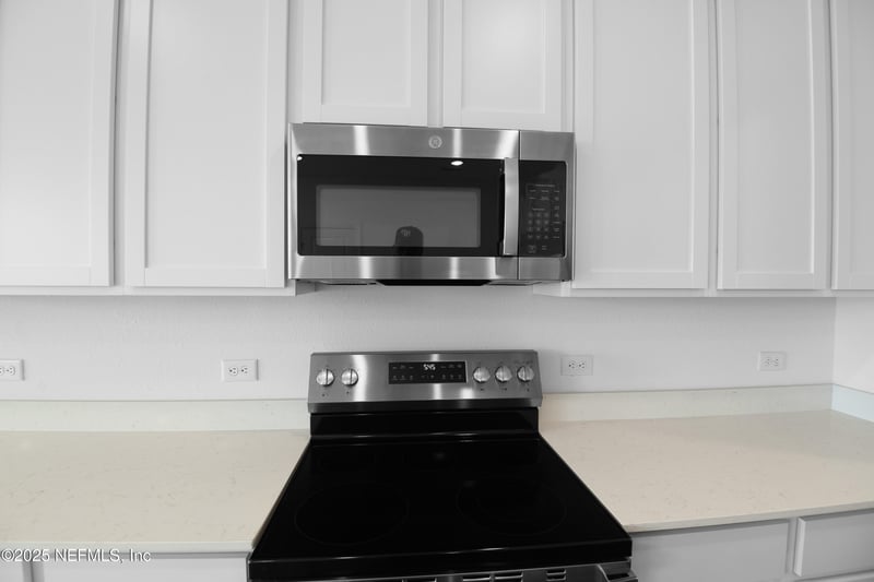 6834 Rhapsody Rd, Jacksonville, FL 32244