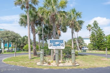 231 Barrataria Dr, St Augustine, FL 32080