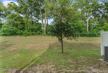 877 Gate Run Rd, Jacksonville, FL 32211