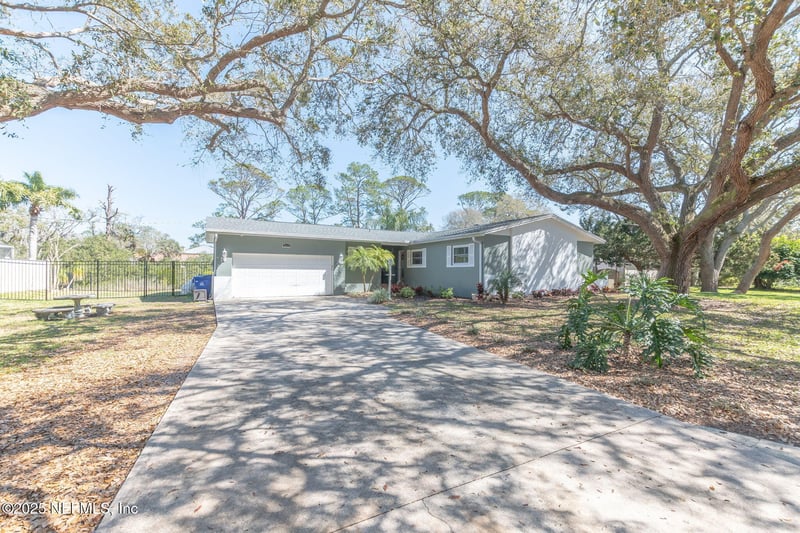 5312 Riverview Dr, St Augustine Beach, FL 32080